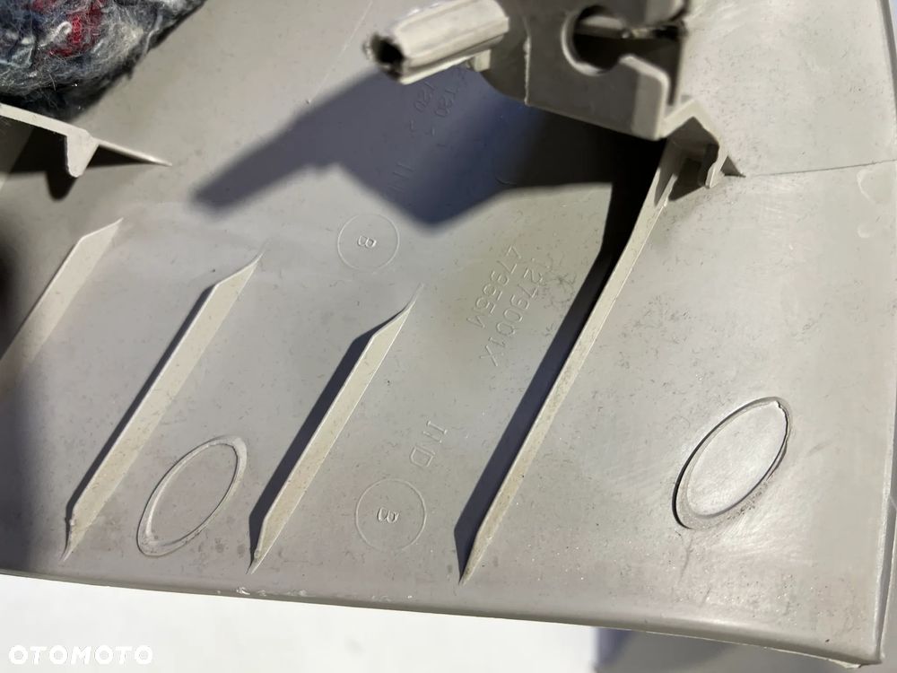 WYPOSAŻENIE WNĘTRZ PODSUFITKA DACIA LOGAN II 2015rok - 15