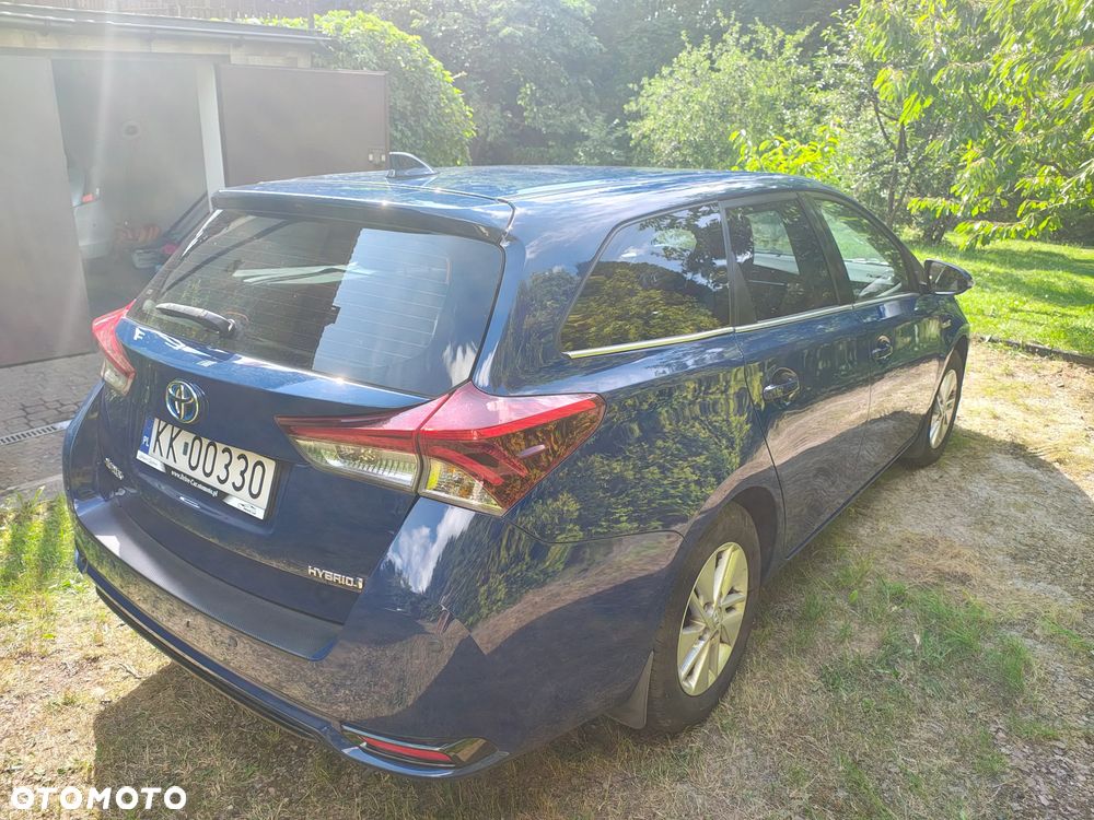 Toyota Auris Hybrid 135 Active - 1