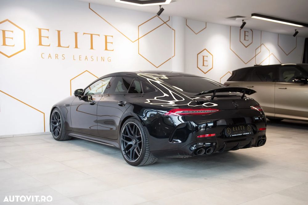 Mercedes-Benz AMG GT - 11