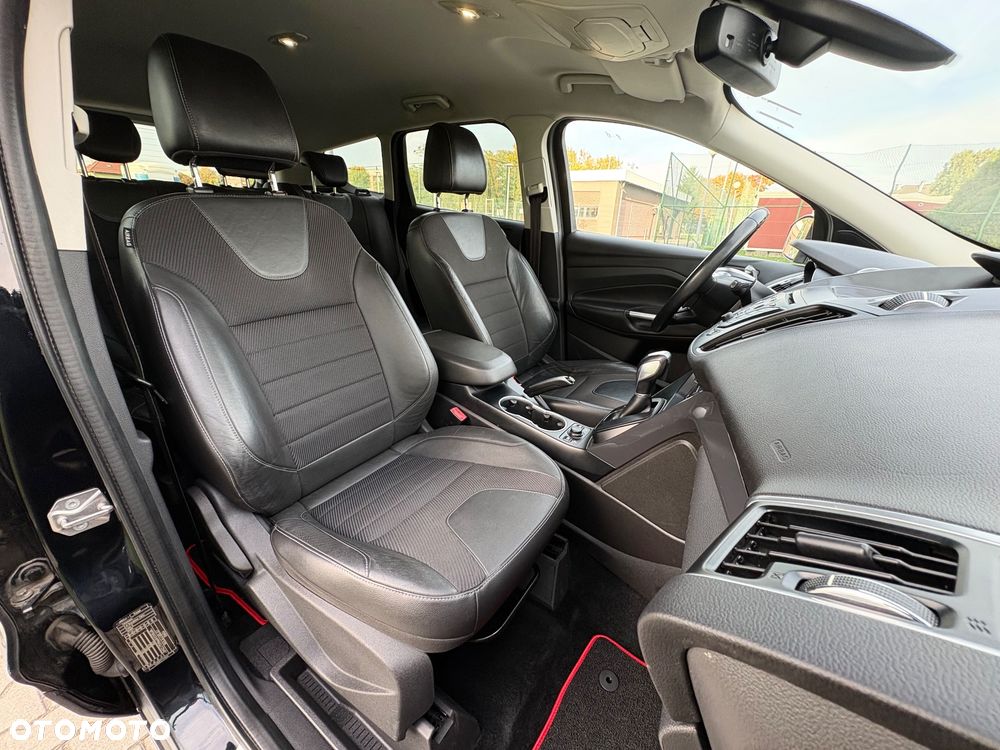 Ford Kuga - 19