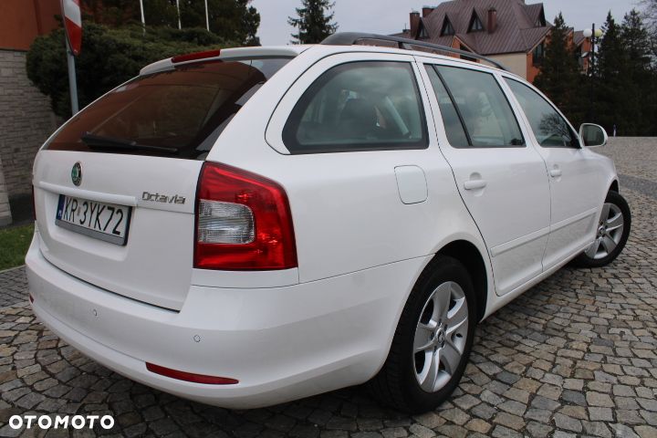 Skoda Octavia 1.6 TDI Elegance - 4