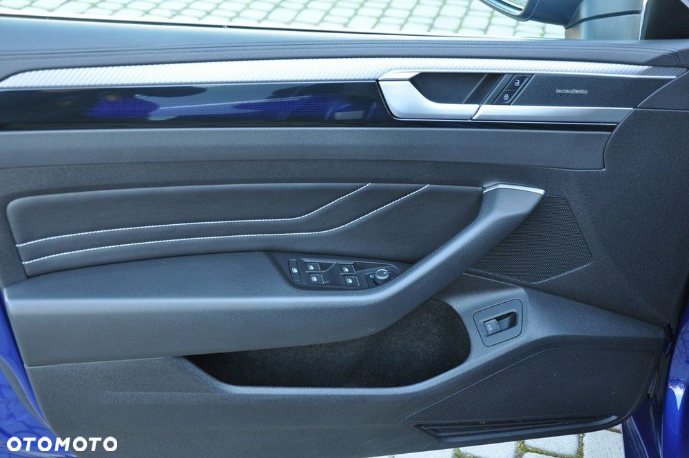 Volkswagen Arteon 2.0 TSI DSG R-Line - 11