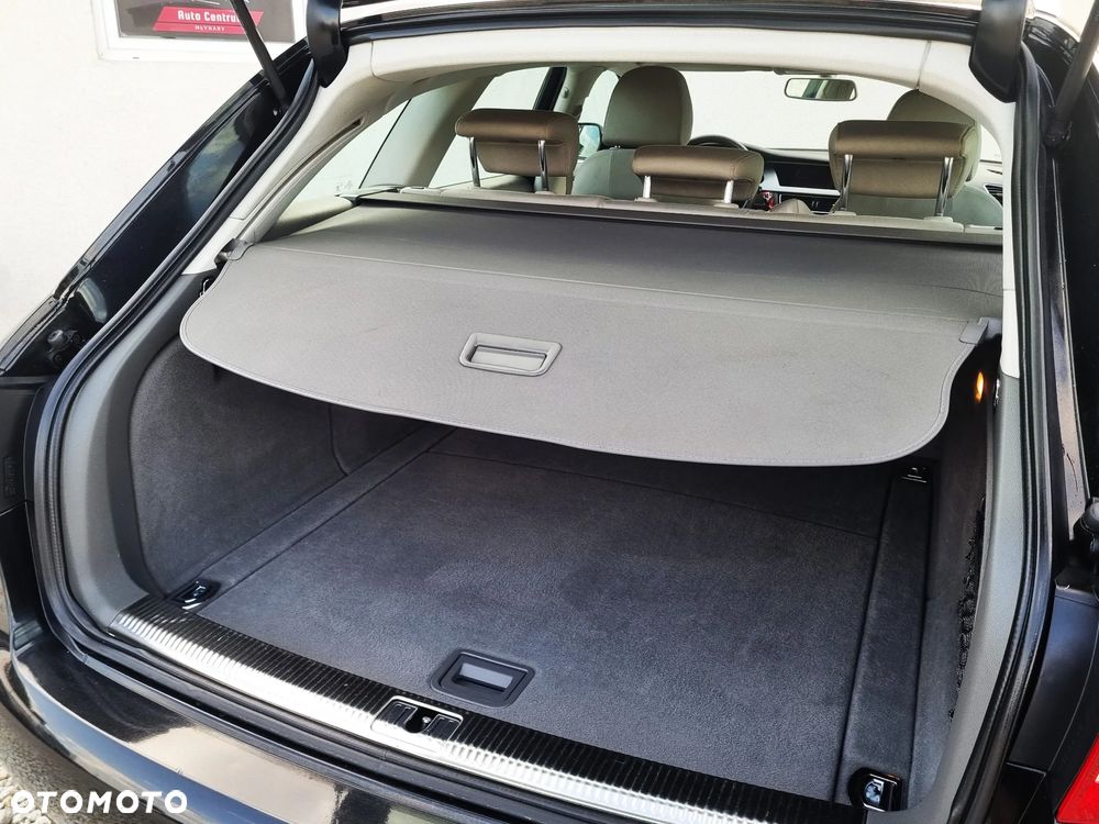 Audi A4 Avant 2.0 TDI - 16