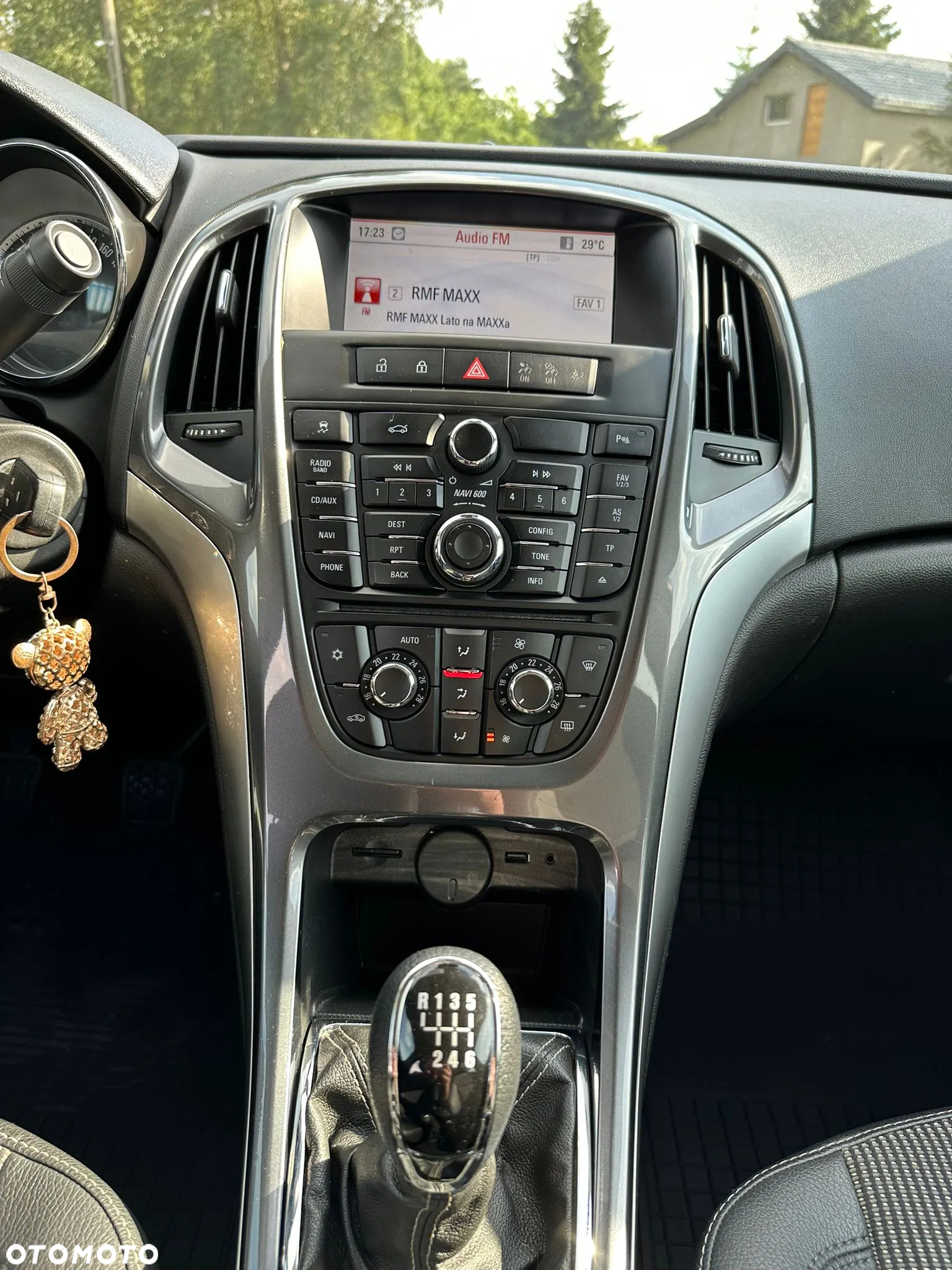 Opel Astra - 12