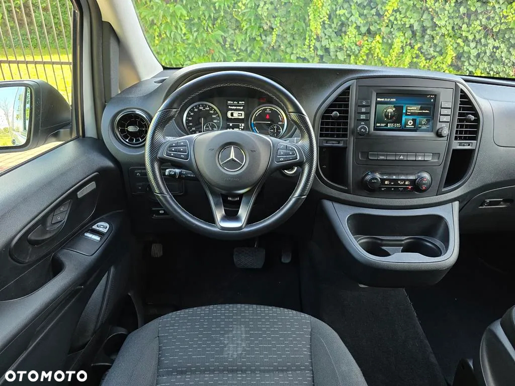 Mercedes-Benz Vito - 24