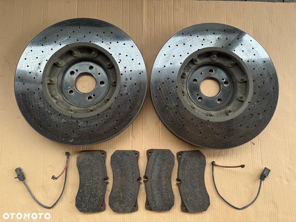 Klocki tarcze hamulcowe Tarcza hamulcowa ceramiczna przód przednia Audi RS6 RS7 RS-6 RS-7 C7 4G0615301AJ 4G0615302Q 4H0698151P Ceramic brake disc front Audi RS6 RS7 2013 2014 2015 2016 2017 2018 - 2