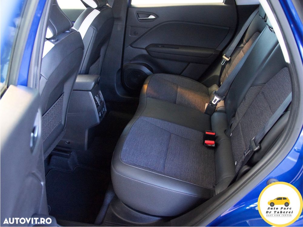 Renault Captur PHEV 160 Techno - 22