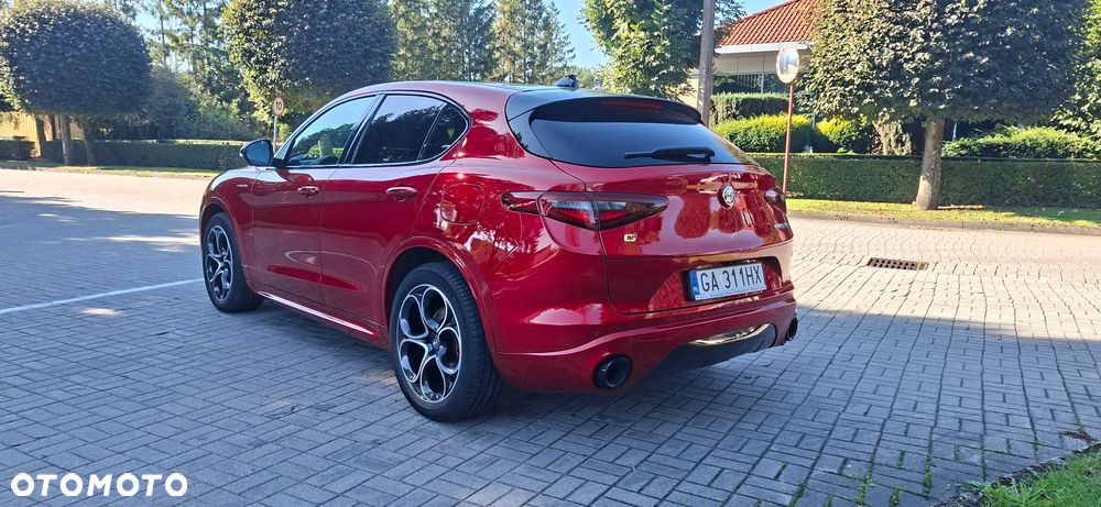 Alfa Romeo Stelvio - 4