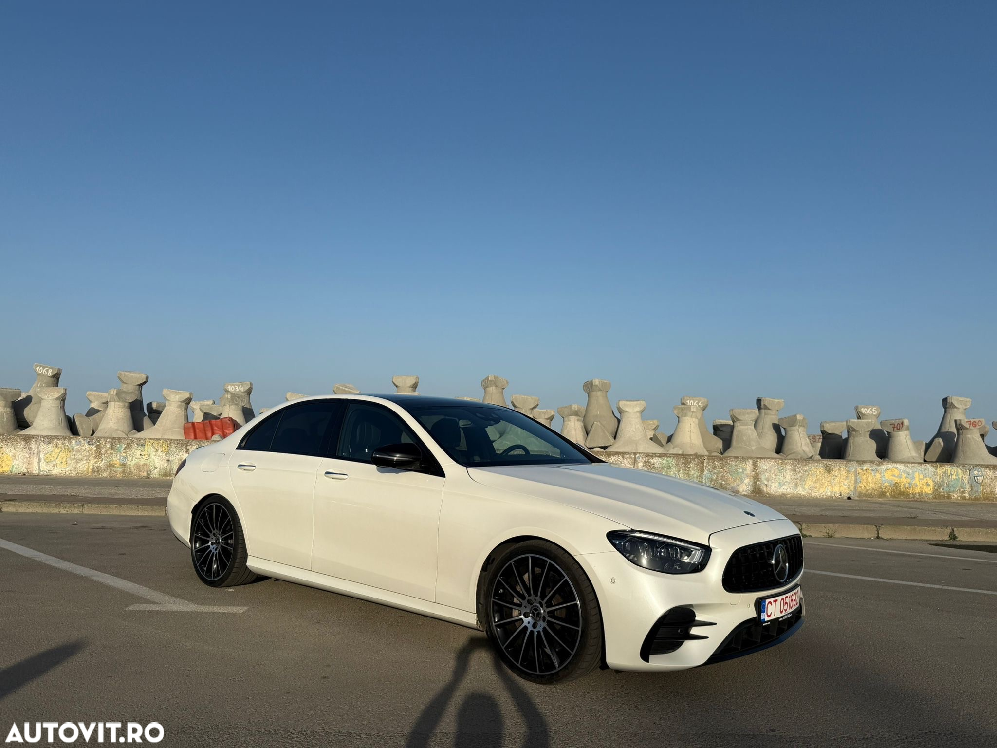 Mercedes-Benz E 400 d 4Matic 9G-TRONIC AMG Line - 4