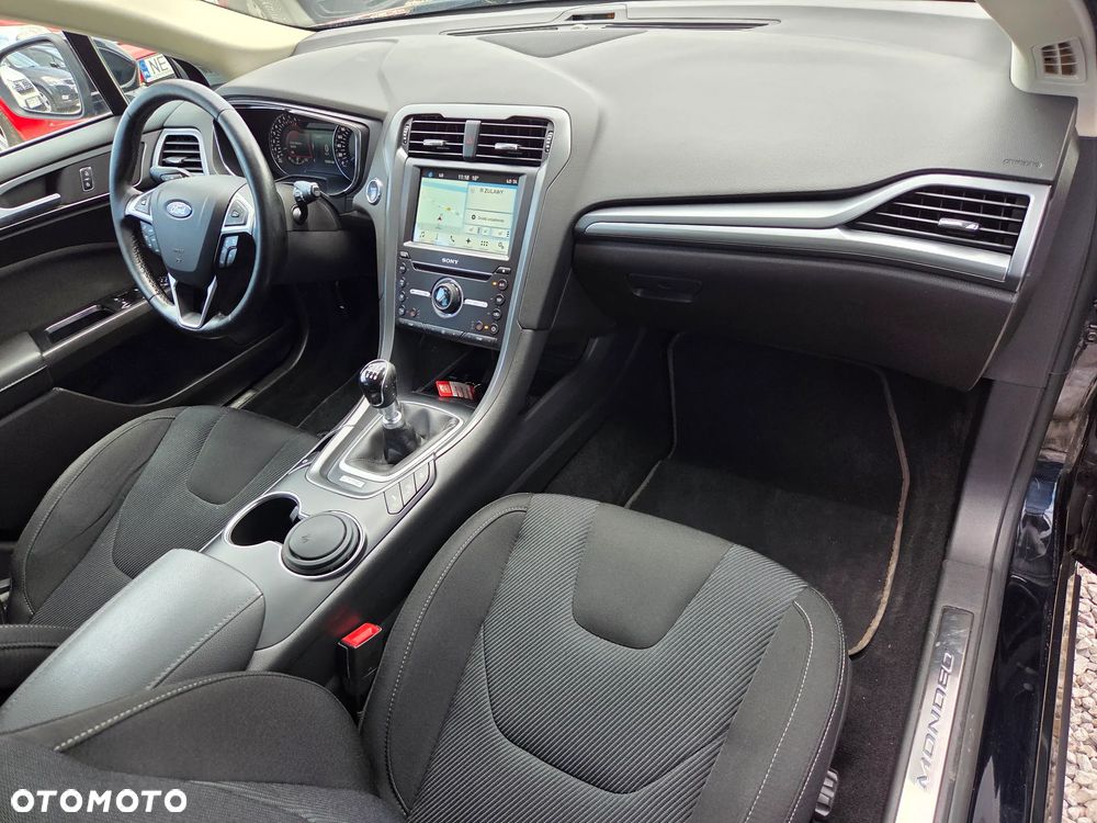 Ford Mondeo SW 1.5 EcoBoost S&S Titanium - 19