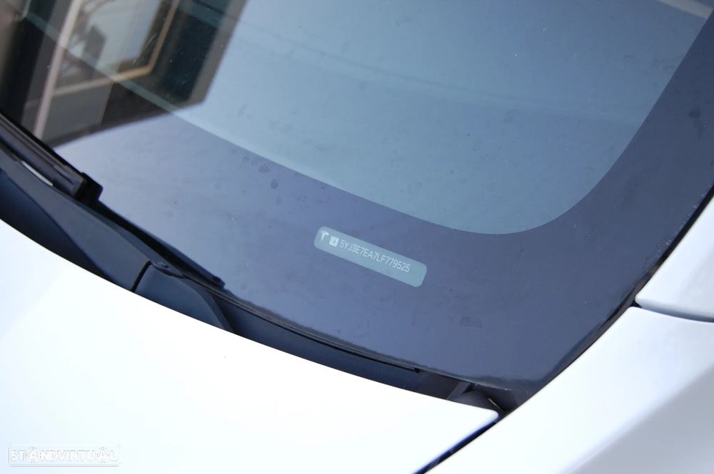 Tesla Model 3 Standard RWD - 11