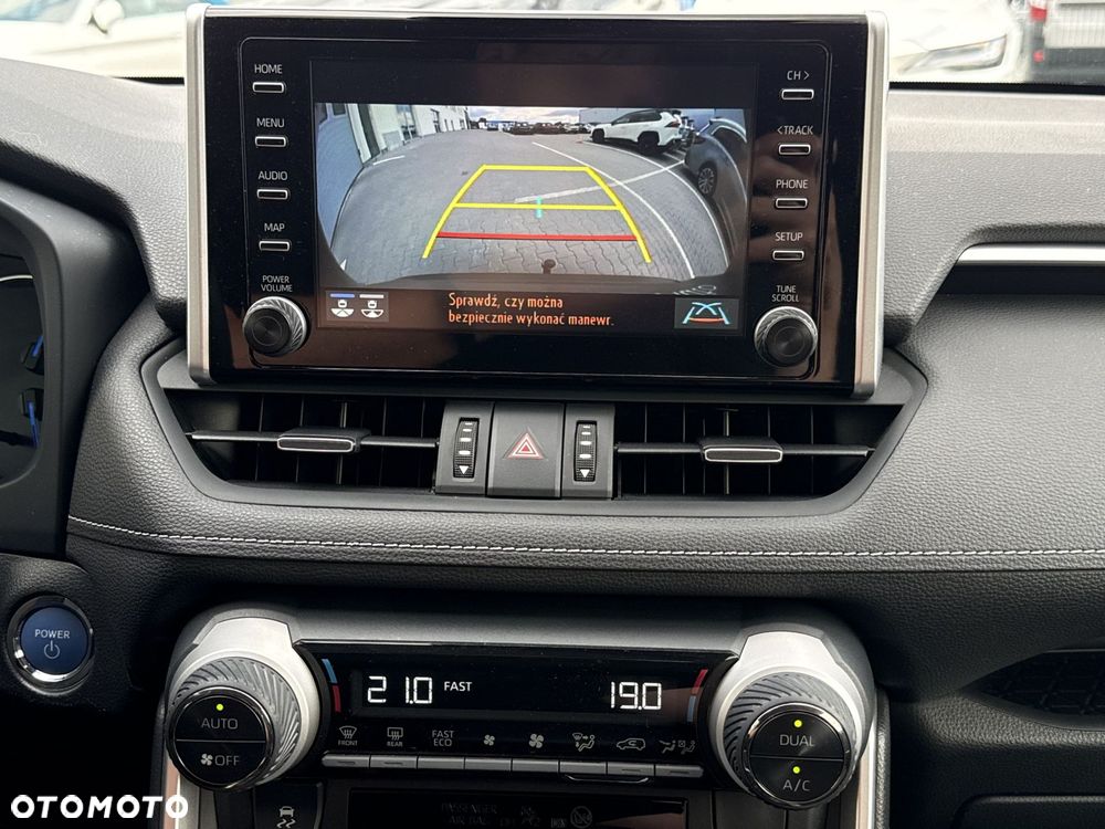 Toyota RAV4 - 16