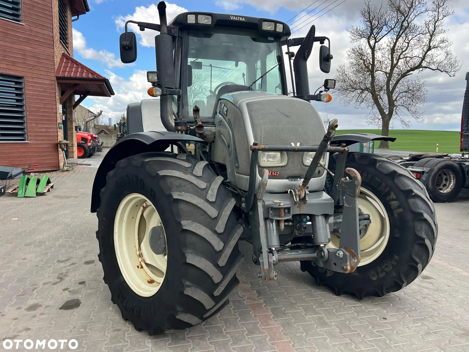 Valtra N 142 DIRECT  163   122 JOHN DEERE - 6