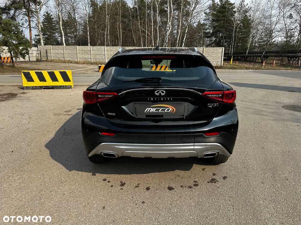 Infiniti QX30 - 5