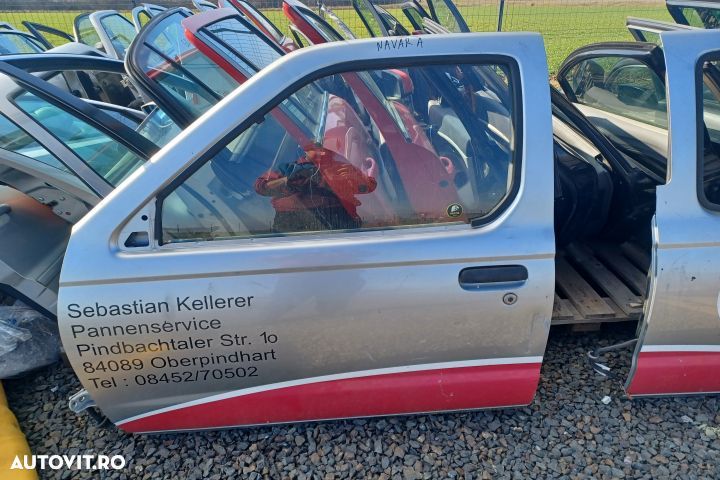 Usa stanga FATA/SPATE Nissan Navara D22 [1997 - 2001] - 2