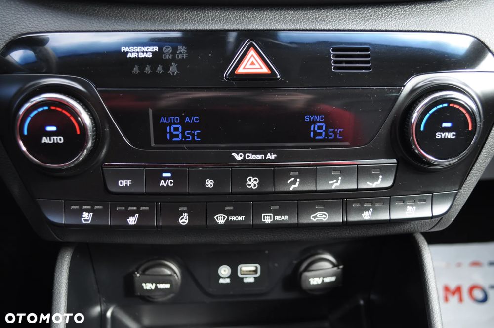 Hyundai Tucson 2.0 CRDI 4WD Automatik Premium - 33