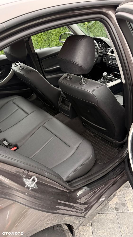 BMW Seria 3 316d - 7