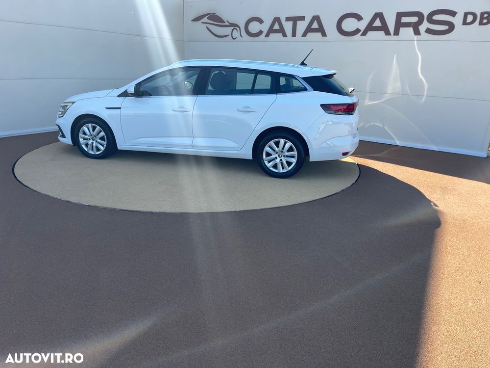 Renault Megane BLUE dCi EDC Intens - 8