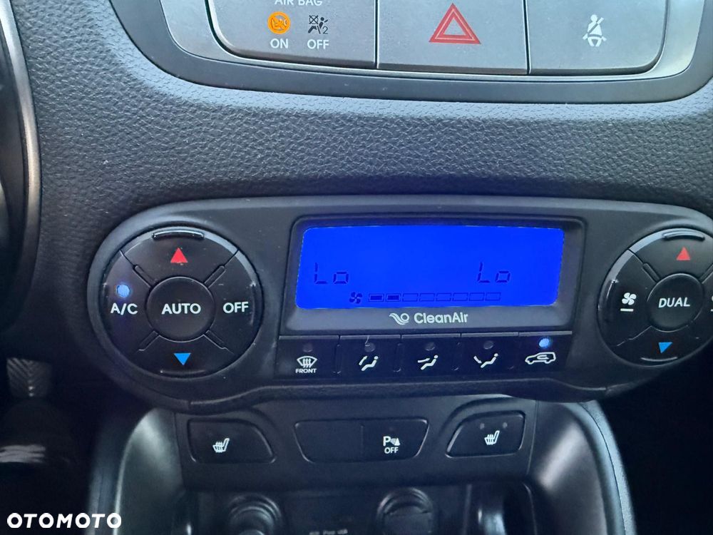 Hyundai ix35 1.6 2WD blue Trend - 15