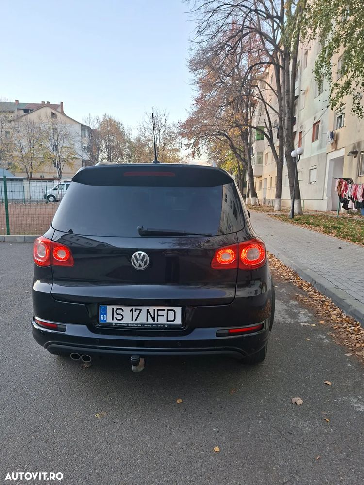 Volkswagen Tiguan - 2