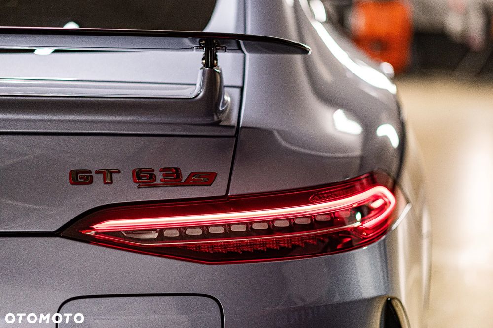 Mercedes-Benz AMG GT 63 S E 4-Matic+ - 11