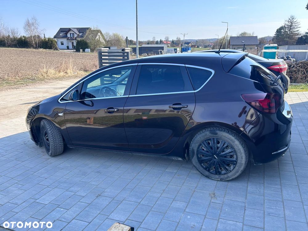Opel Astra 1.4 T Sport - 2