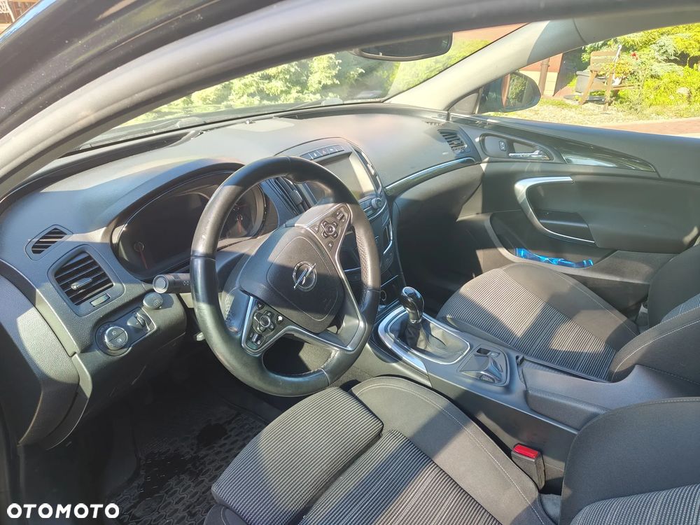 Opel Insignia - 12