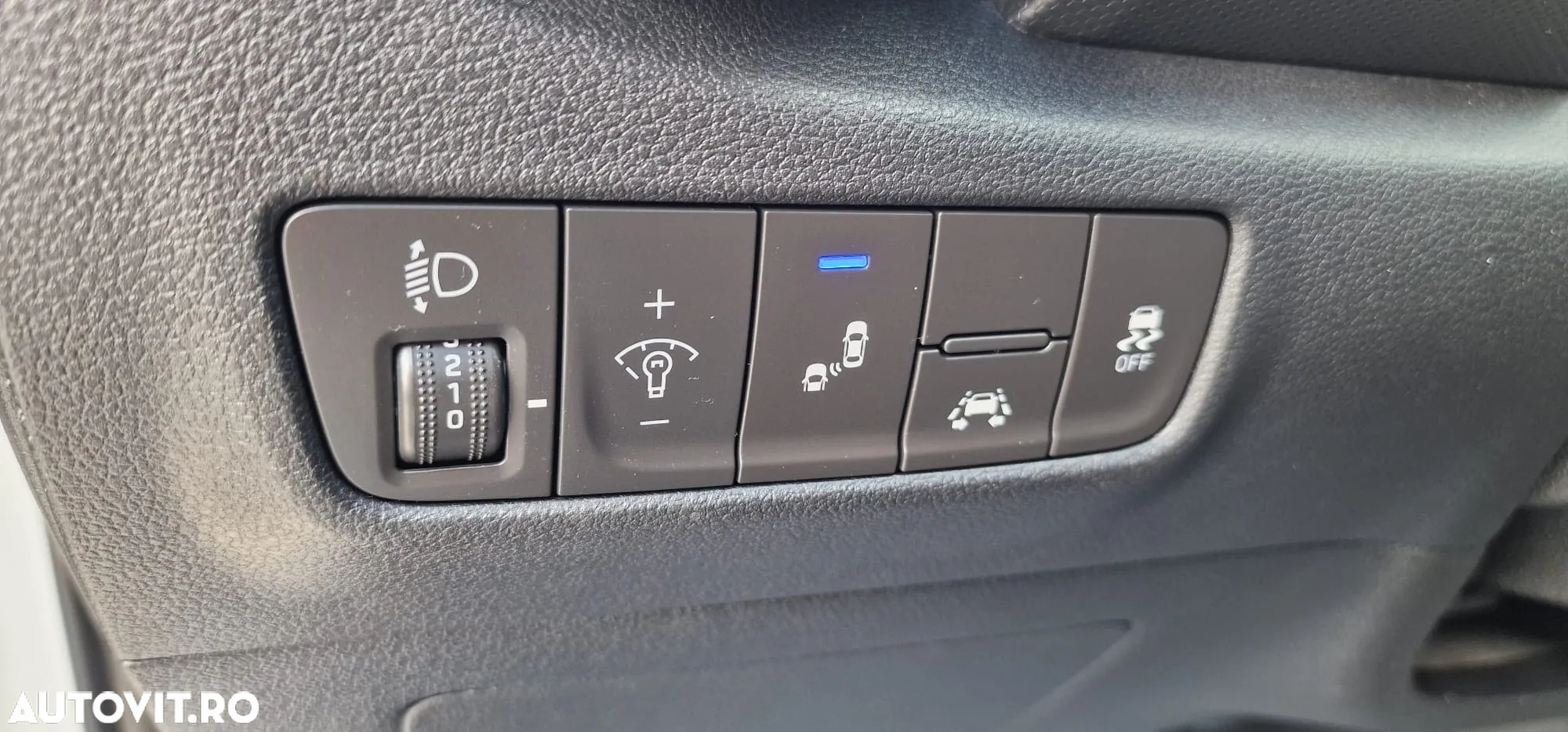 Hyundai KONA 1.6 CRDi DCT Premium - 13