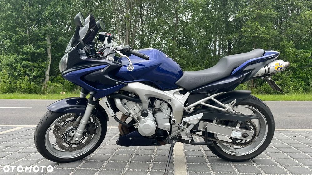 Yamaha FZ6 - 3