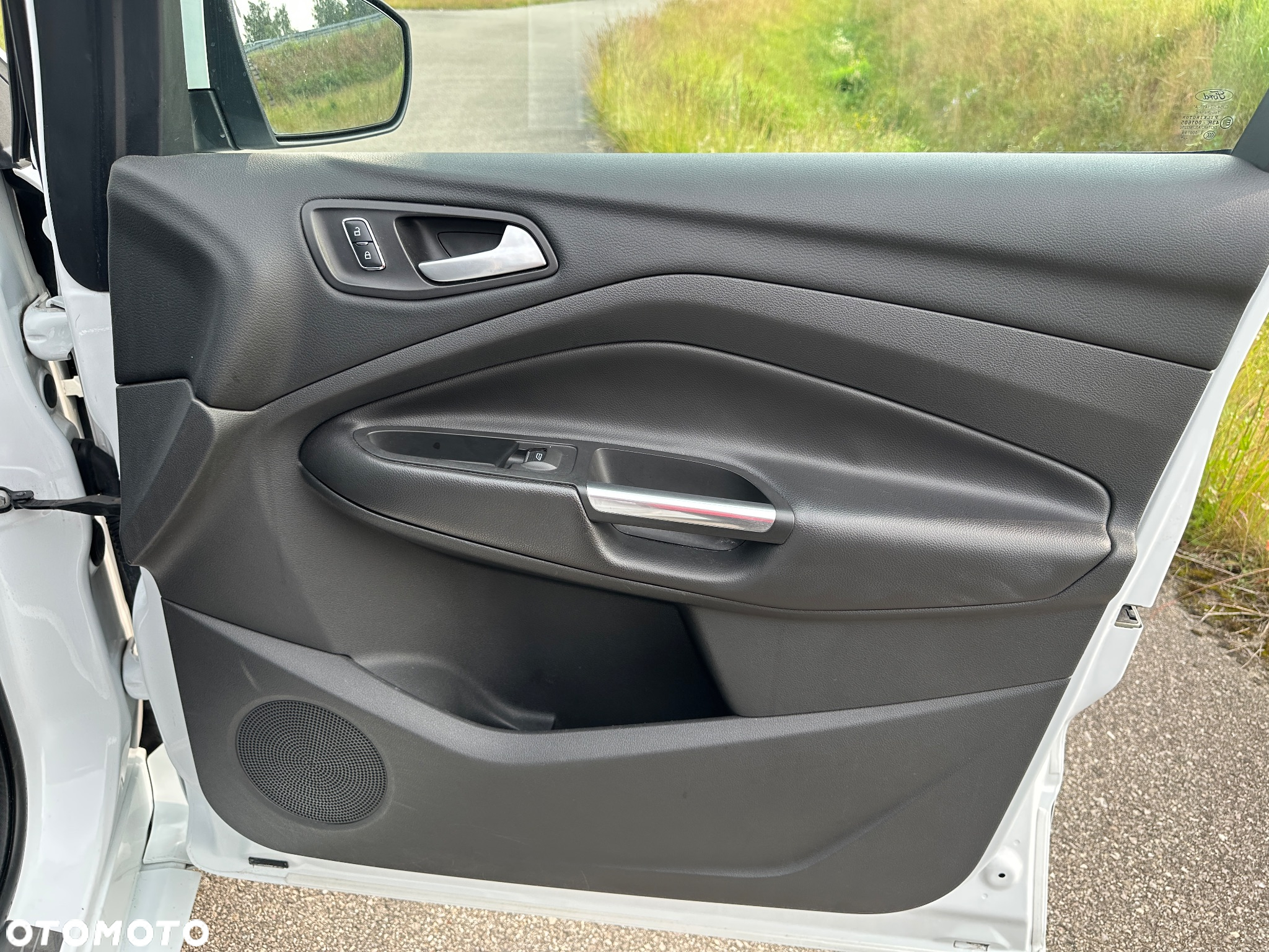 Ford Kuga 2.0 TDCi Titanium S - 9