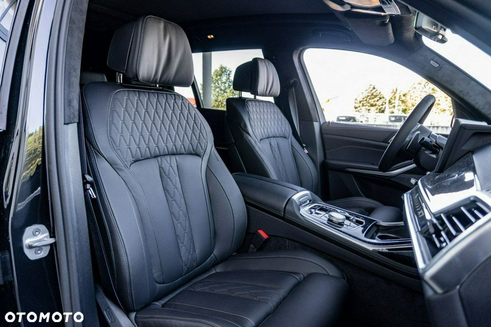 BMW X7 - 18