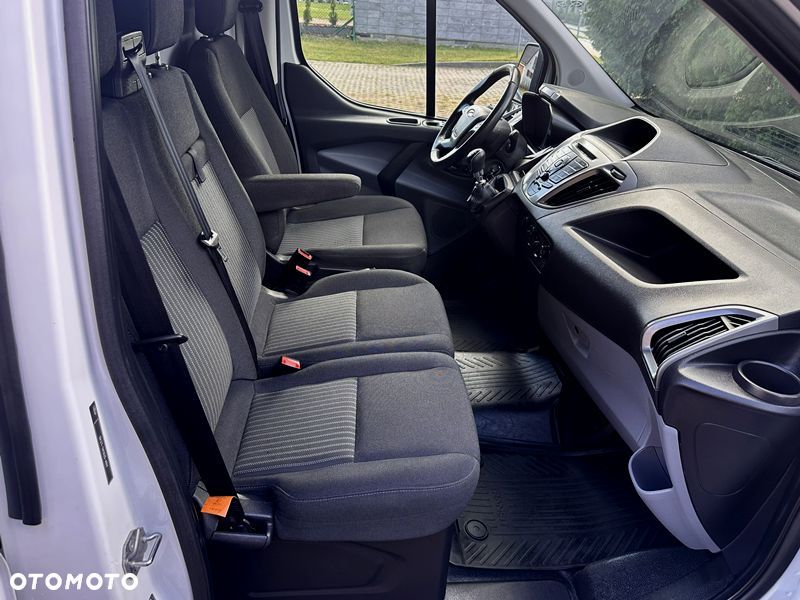 Ford Transit Custom - 9