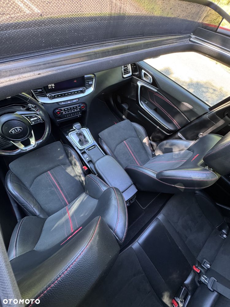 Kia ProCeed 1.6 T-GDI GT DCT - 2
