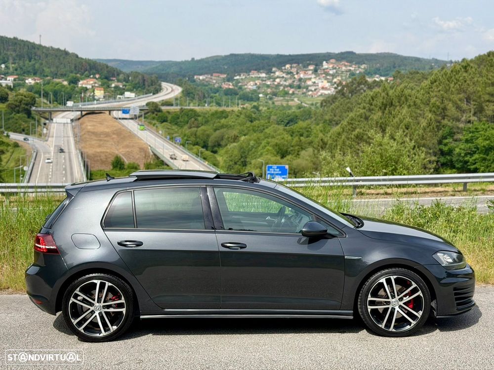 VW Golf 2.0 TDI GTD DSG - 3