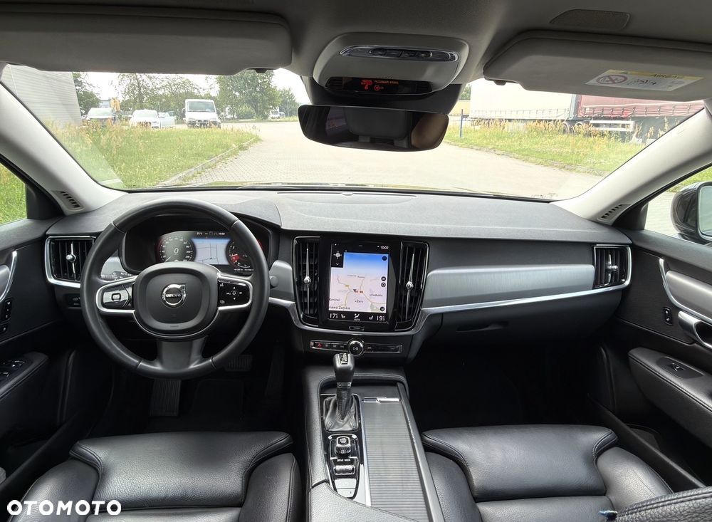 Volvo S90 T4 Geartronic Momentum Pro - 30