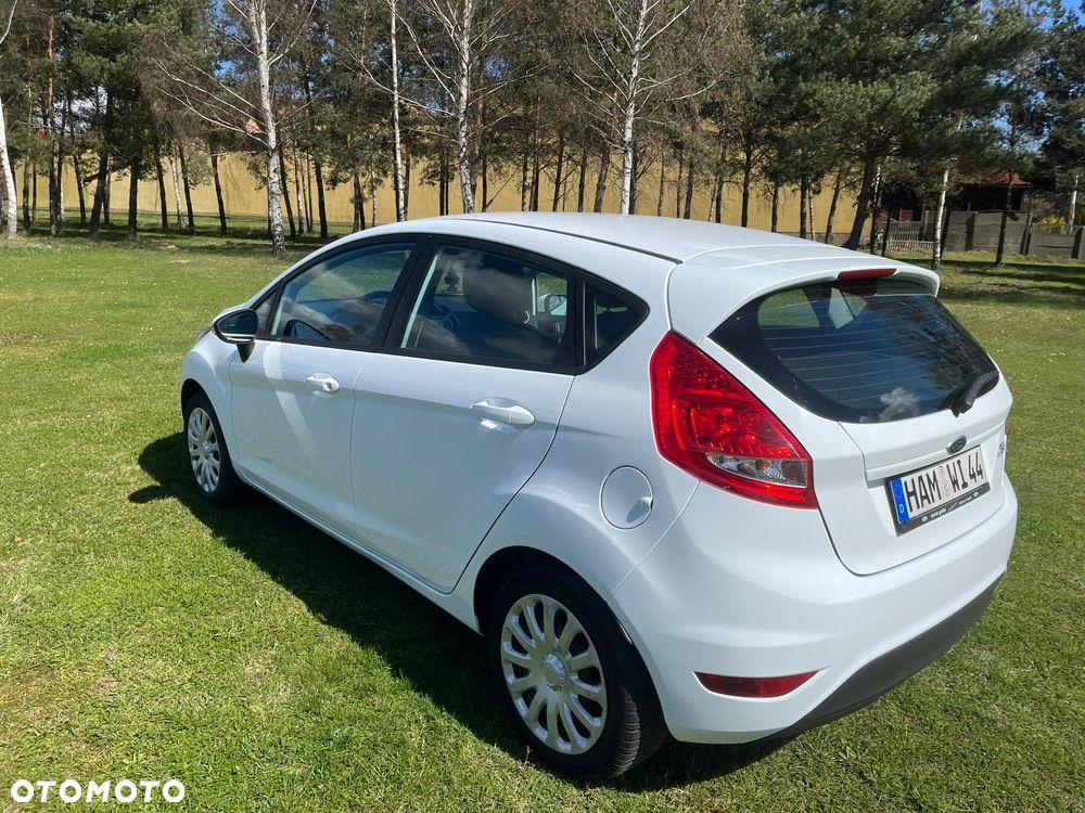 Ford Fiesta 1.25 Champions Edition - 4