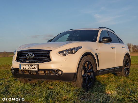 Infiniti Q70 3.0d S Premium - 8