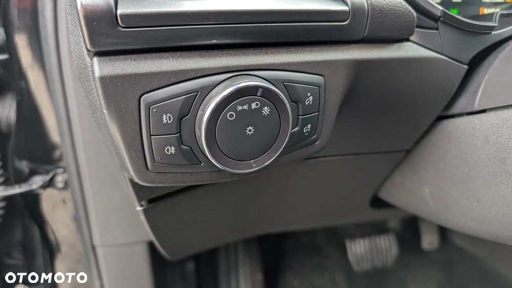 Ford Mondeo SW 2.0 TDCi Titanium PowerShift - 12