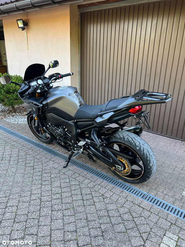 Yamaha FZ8 - 7