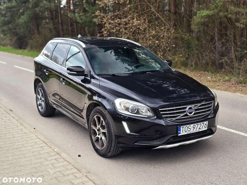 Volvo XC 60 D4 Drive-E Ocean Race - 11