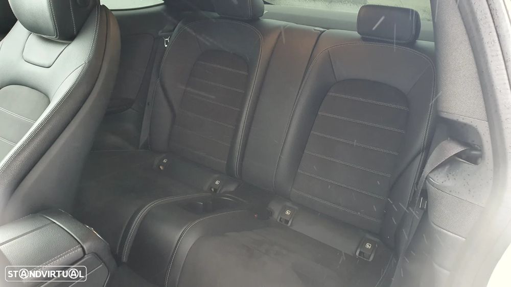 Mercedes-Benz C 220 d Coupe 9G-TRONIC AMG Line - 26