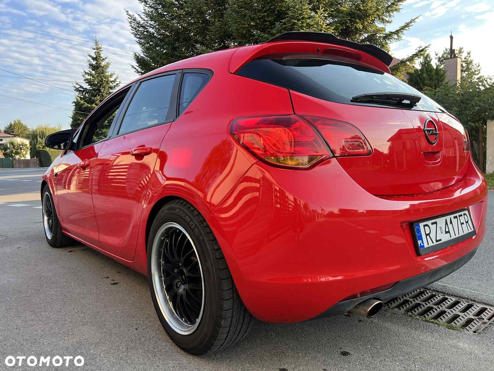Opel Astra 1.4 T Edition 150 - 15