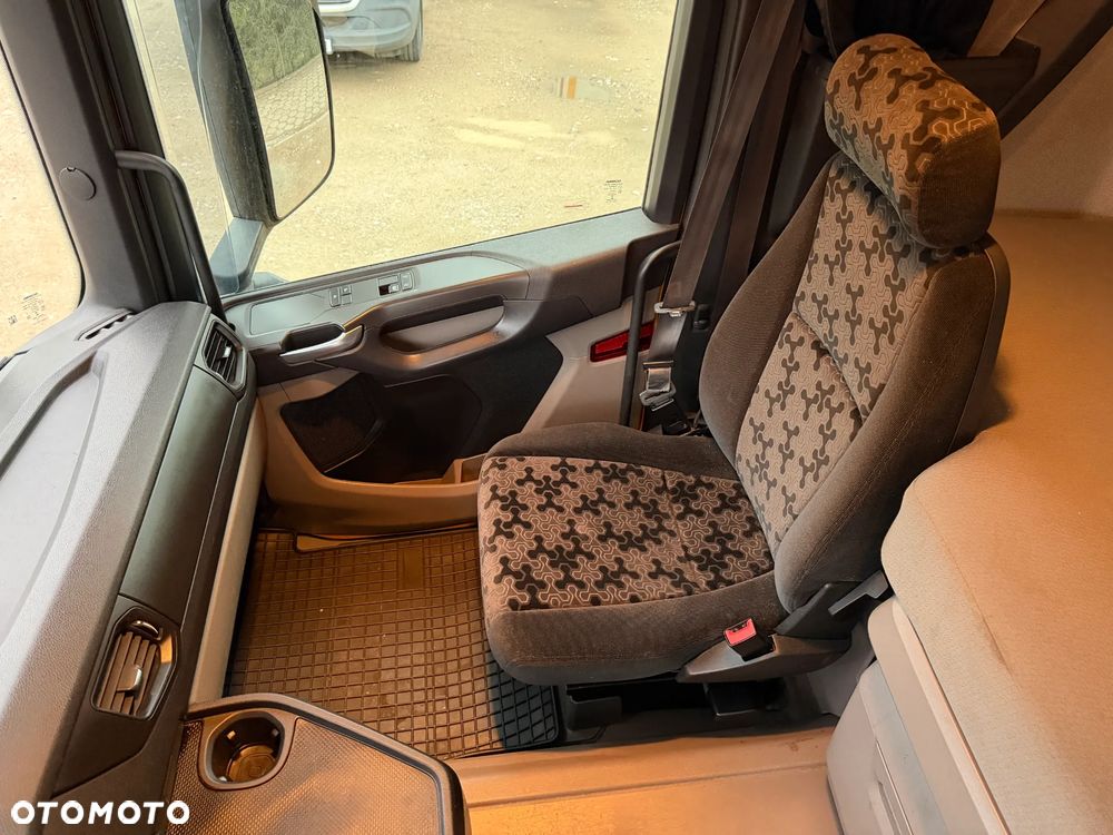 Scania R450 MEGA / NOWE OPONY / 2x LODÓWKA / ZBIORNIKI 1400 L / TACHOGRAF NOWEJ GENERACJI GEN2v2 / LOW DECK / LED / POLSKI SALON / 2019 ROK !! - 32