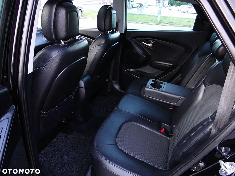 Hyundai ix35 2.0 CRDi 4WD Automatik Premium - 38