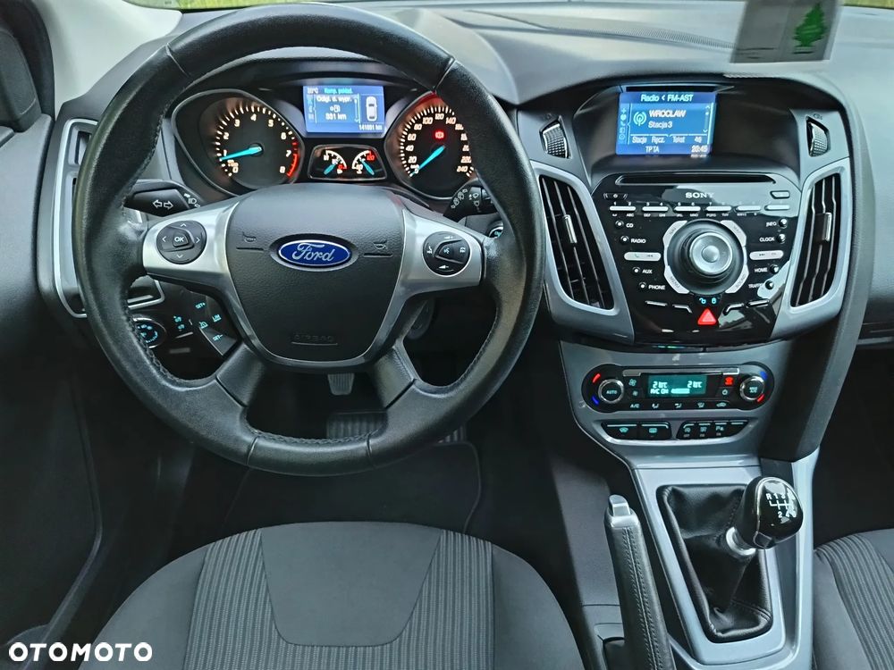 Ford Focus 1.0 EcoBoost STart-Stopp-System TITANIUM - 33