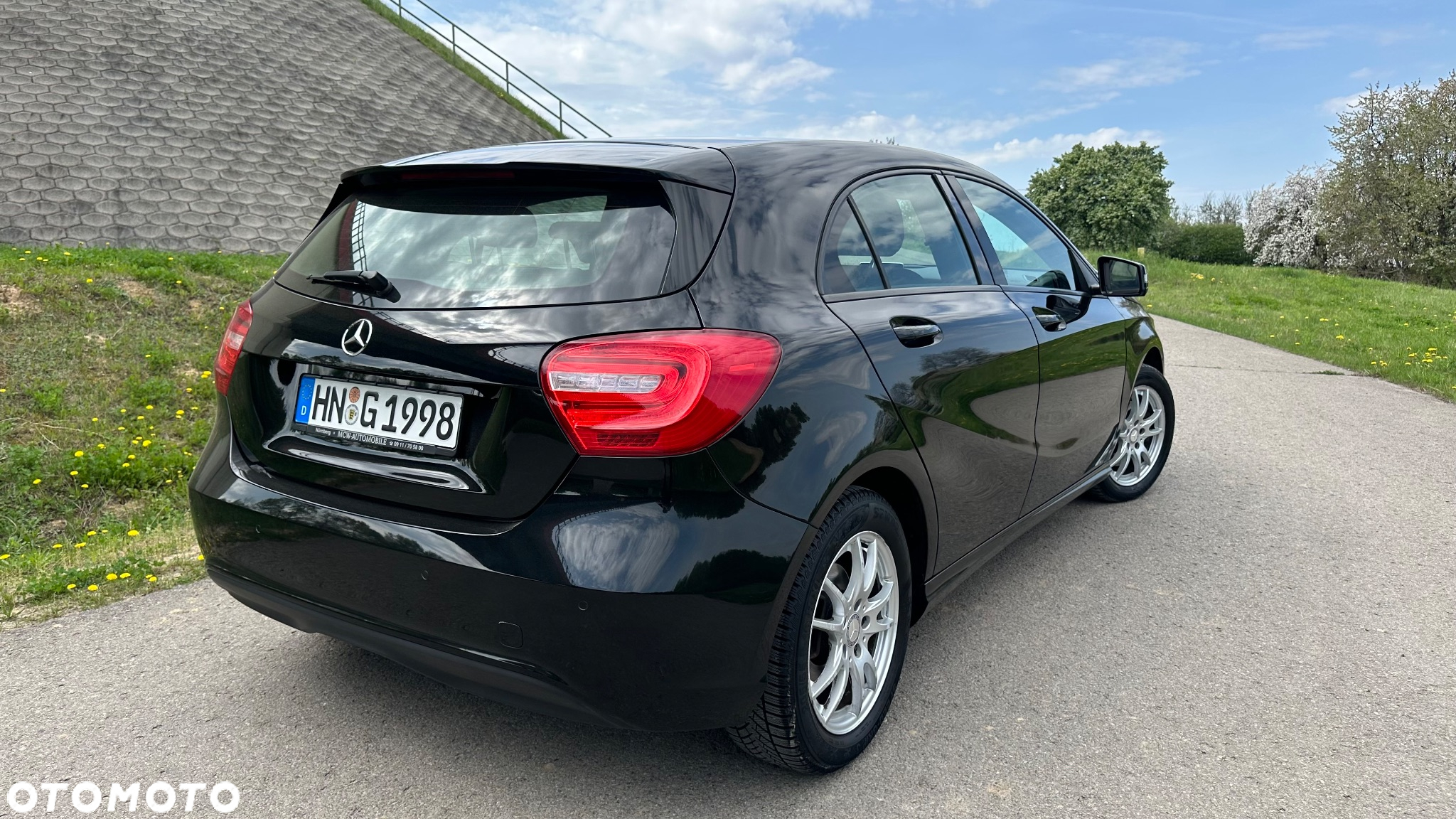 Mercedes-Benz Klasa A 200 d 7G-DCT - 2