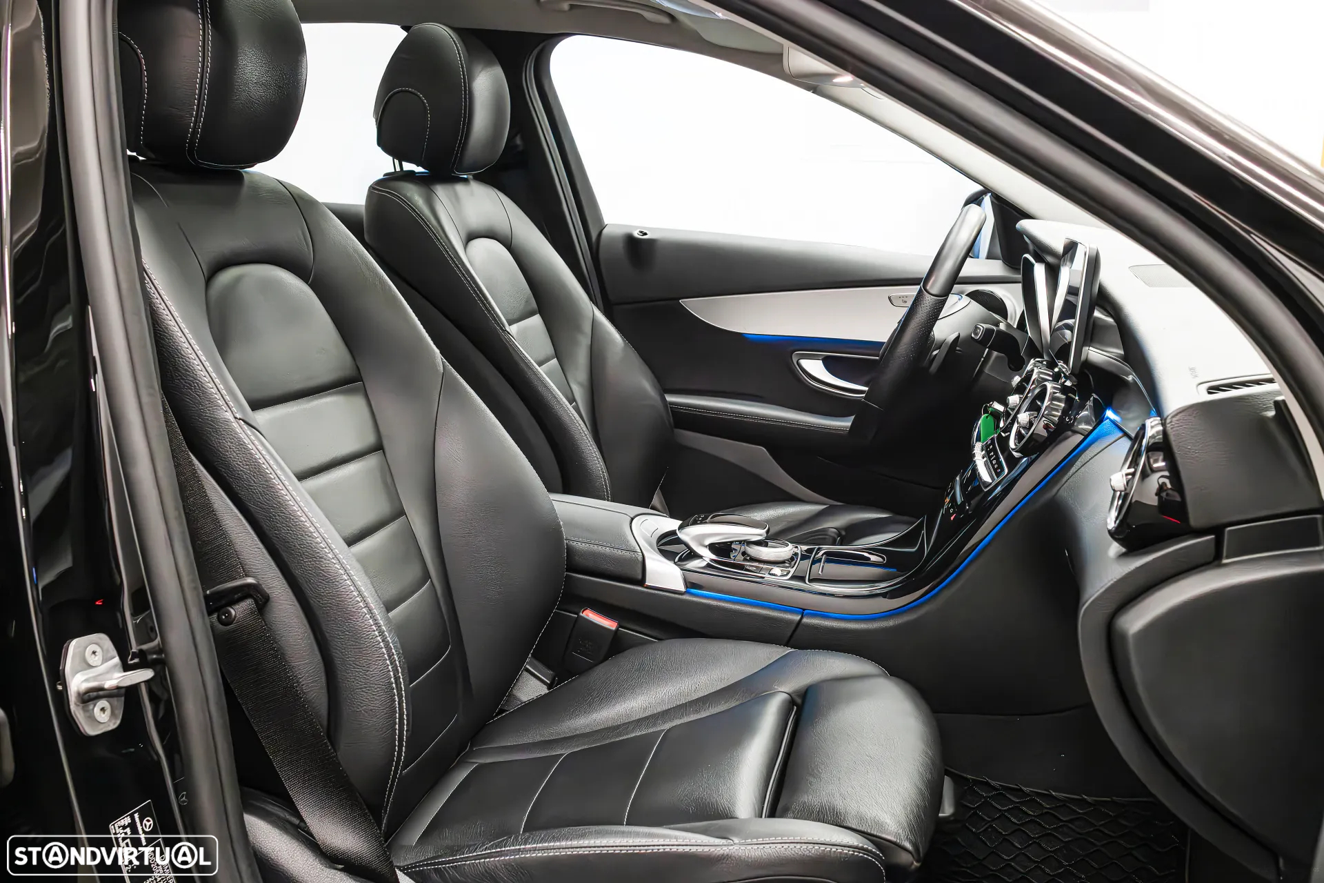 Mercedes-Benz C 350 e - 10