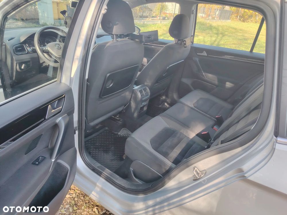 Volkswagen Golf Sportsvan 2015 photo 3