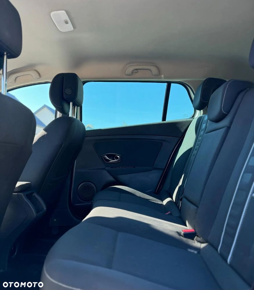 Renault Megane 1.2 16V TCe Energy Life - 5