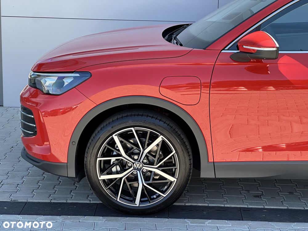 Volkswagen Tiguan - 5